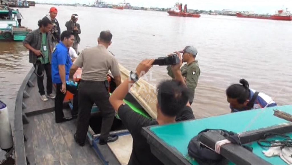 Polair Polda Kalbar Amankan Bahan Peledak 375 Kg Amfo