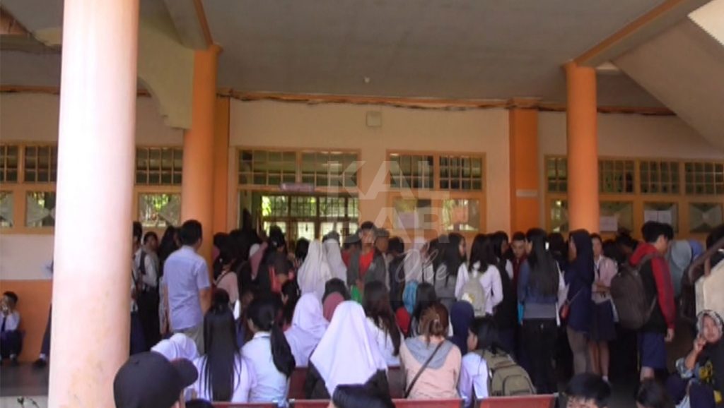 Pendaftaran SMK Tak Dapat Disatukan Dengan Daftar SMA