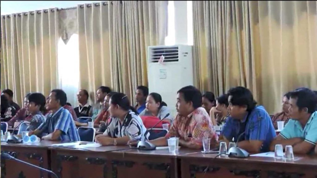 Mengabdi Belasan Tahun, Guru Honorer Digaji Rp 300.000 Perbulan