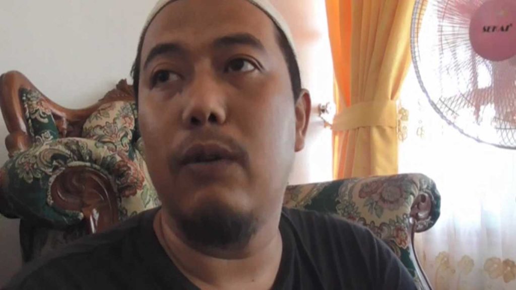 Almarhum Tidak Biasa Menelpon Sambil Menangis