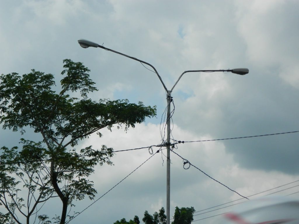 30 Tiang Lampu Baru Akan Terangi Sepanjang Arteri Supadio