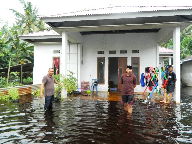 Warga Gagal Panen dan Kehilangan Ternak Karena Banjir