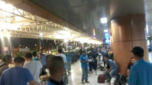 Keberangkatan Ditunda, Penumpang Wings Air Kesal