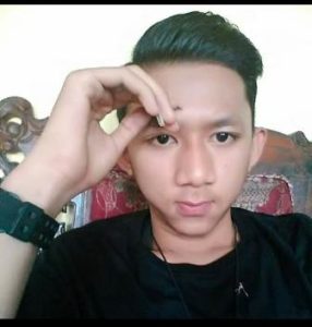 Pulanglah Wahyu, Keluargamu Menangis Cemas