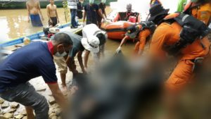 Pasangan Suami Istri Hilang Saat Memancing Di Wajok Hulu