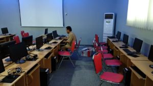 SMKN 1 Mempawah Siapkan 82 Komputer untuk Tes CPNS