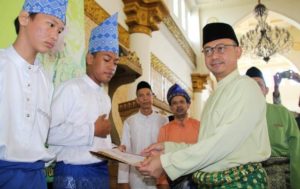 Berdayakan Banyak Guru Ngaji, Pontianak Berkah. Amin!!!