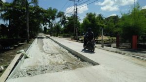 Proyek Jalan Mandek, Warga Wonodadi Dua Mengeluh