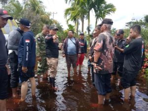 Tinjau Banjir, Sujiwo : Pemerintah Harus Hadir Siapkan Solusi