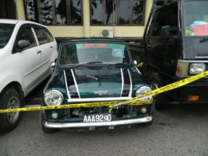 Gunakan Dokumen Palsu, Mobil Antik Asal Malaysia Diamankan