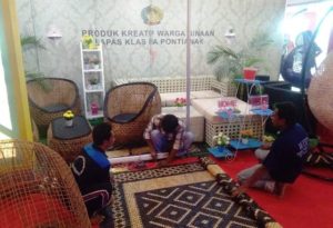 Tikar Anyam Karya Warga Lapas Diekspor ke Malaysia