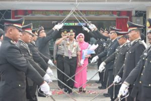 AKBP Adhe Hariadi Gantikan AKBP Sudarmin Jabat Kapolres Sintang