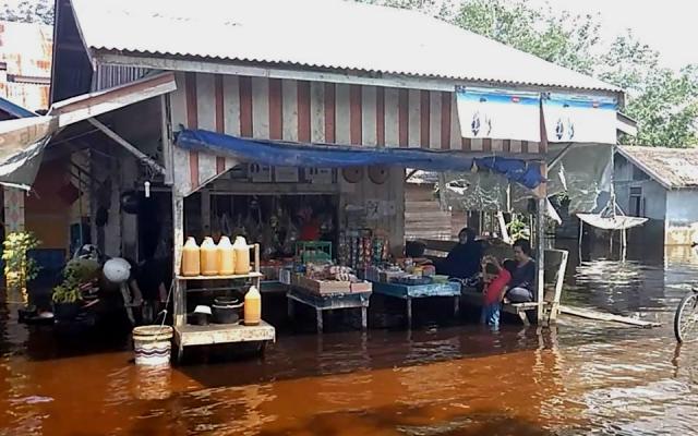 Tiap Tahun Banjir, Warga Harap Pemda Fikirkan Jalan Keluar