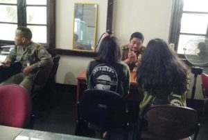 Berduaan di Kos, Mahasiswa Ini Digiring Satpol PP