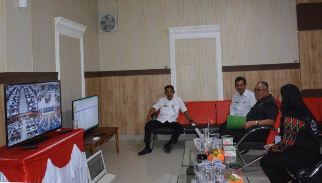 Bupati Pantau Tes CPNS di Kubu Raya