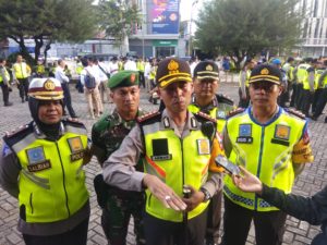Ratusan Personil Amankan Malam Tahun Baru