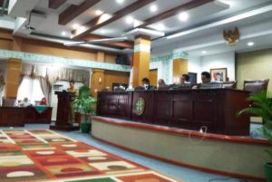 Dihadapan Wakil Rakyat, Edi Paparkan Rancangan Perda Arsip