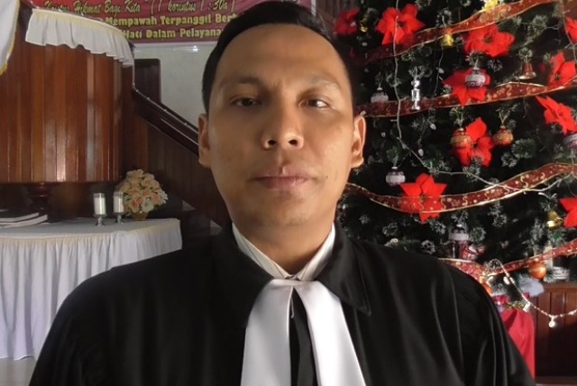 Pendeta Samuel : Laksanakan Ibadah Dengan Khusuk dan Penuh Kesederhanaan