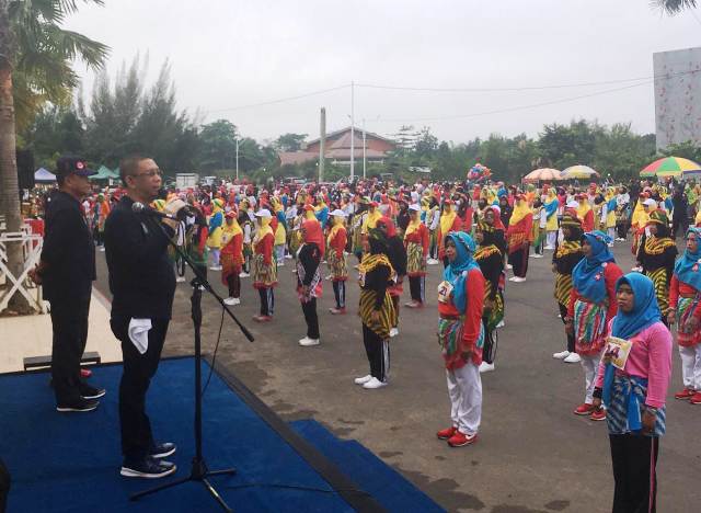 Lomba Jepin di Peringatan Aids Sedunia