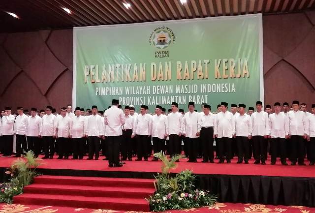 Pelantikan Dewan Masjid Kalbar Masa Bakti 2018-2023