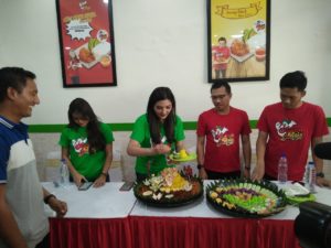 Ini Alasan Keluarga Ashanty Buka Cabang Resto di Pontianak