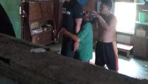 Lanang Tewas Gantung Diri di Dapur