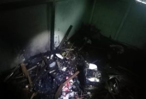 Rumah Dinas Guru Tak Bepenghuni Terbakar