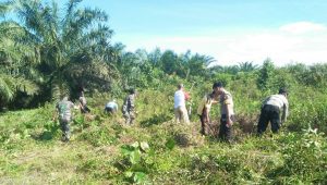 Masyarakat Desa Sebungkuh Antusias Sambut TMMD