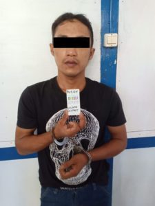 Pemuda Sanggau Ditangkap Bawa Paket Sabu