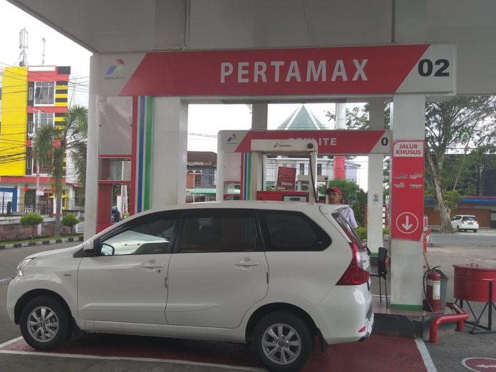 Harga Pertamax dan Dexlite Turun, Jenis BBM Pilihan Warga Masih Sama
