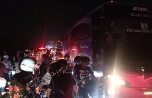 Pasar Malam Borneo Icon Akibatkan Macet