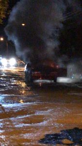 Mobil Terbakar Diduga Korsleting Mesin