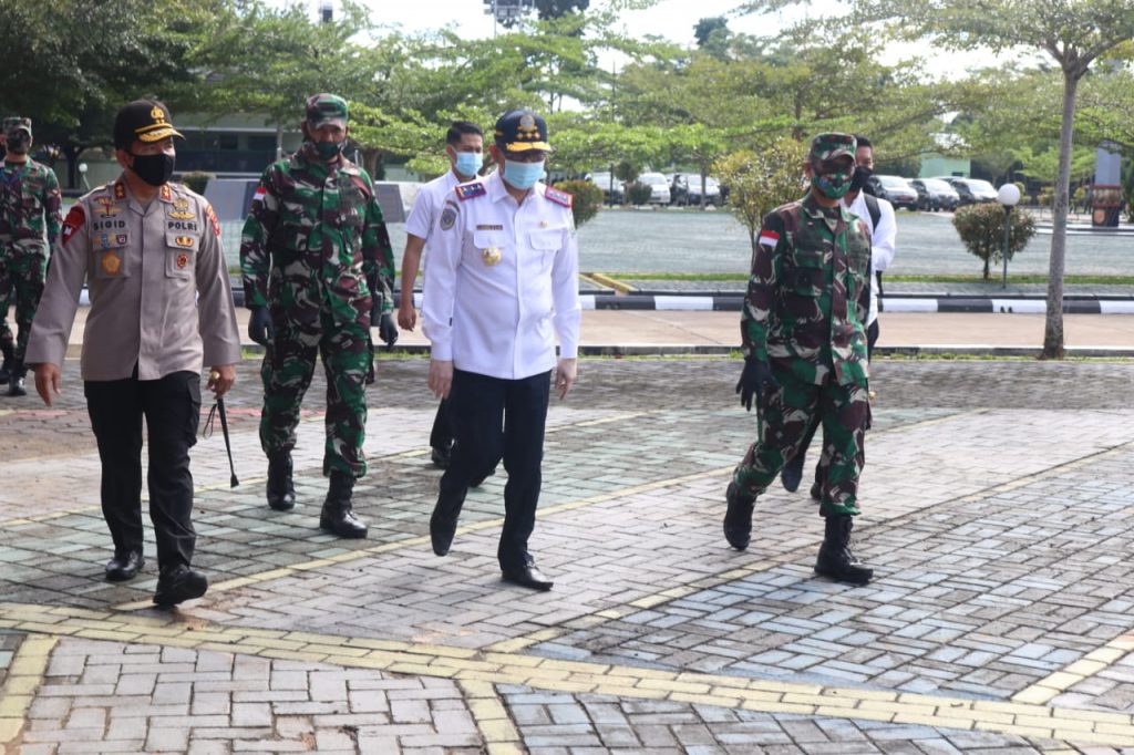 Sutarmidji Targetkan 425 Desa Mandiri di 5 Tahun Kepemimpinan