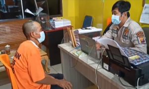 Tega! Bandot Tua Cabuli Cucu Usia 3 Tahun