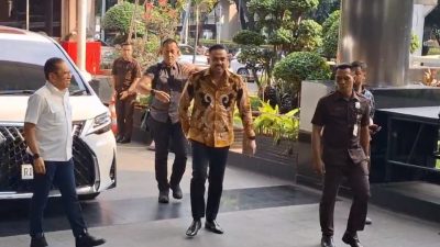 Menteri UMKM Maman Abdurrahman Klarifikasi Polemik Surat Kunjungan Istri ke Eropa di KPK