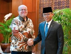 Menlu RI Apresiasi Dubes Irlandia atas Peran Strategis Perkuat Hubungan Bilateral Indonesia–Irlandia
