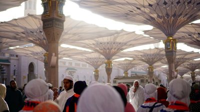 Perketat Aturan Umrah: Pemerintah Arab Saudi Wajibkan Penggunaan Platform Nusuk dan Masar