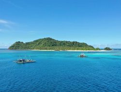 Jelajahi Keindahan Natuna: Panduan Perjalanan dari Kalimantan Barat