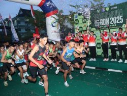 Ribuan Pelari Meriahkan Tanjungpura City Run 2025, Gubernur Norsan Pimpin Semangat Kebersamaan