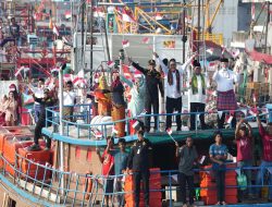 80 Kapal Perikanan Meriahkan HUT RI ke-80 di Pelabuhan Muara Baru
