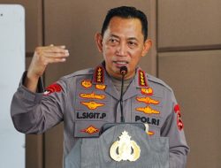 Kapolri: Kearifan Lokal Buka Lahan dengan Membakar Harus Patuhi Aturan