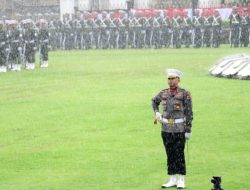 Diguyur Hujan, Pasukan Upacara Tetap Gagah di Gladi HUT ke-80 RI di Istana Merdeka