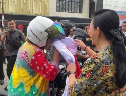 Pemkab Landak Bagikan 1.200 Bendera Merah Putih, Ajak Warga Gelorakan Nasionalisme
