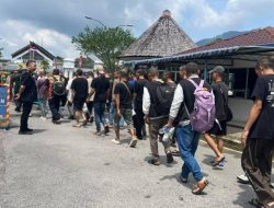 151 WNI yang Ditahan Imigrasi Malaysia Dideportasi Lewat PLBN Entikong