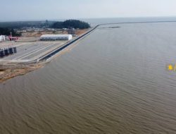Operasional Penuh Pelabuhan Kijing Terkendala Peralatan dan Infrastruktur Jalan