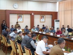 Penyegelan Lahan Petani Mandiri di Melawi, Buah Pahit Aturan Baru yang Membelenggu