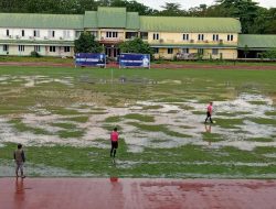 Memprihatinkan! Lapangan SSA Pontianak Banjir Usai Diguyur Hujan, Kinerja Disporapar Dipertanyakan