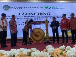 Terlindungi dari Risiko: Ribuan Pekerja Sawit dan Rentan di Landak Masuk Program BPJS Ketenagakerjaan