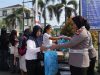 Sentuhan Humanis Polwan Sekadau: Peringatan HUT ke-77 Dirayakan dengan Berbagi