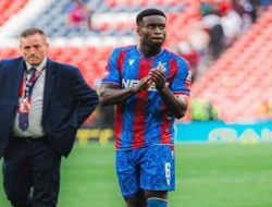 Marc Guehi Jalani Tes Medis di Liverpool Usai Crystal Palace Terima Tawaran Rp717,5 miliar